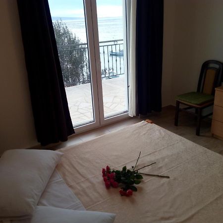 Apartment On The Beach Lokva Rogoznica Εξωτερικό φωτογραφία