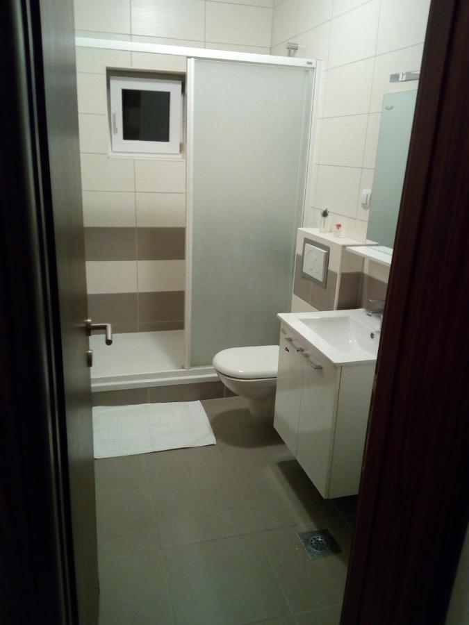 Apartment On The Beach Lokva Rogoznica Εξωτερικό φωτογραφία