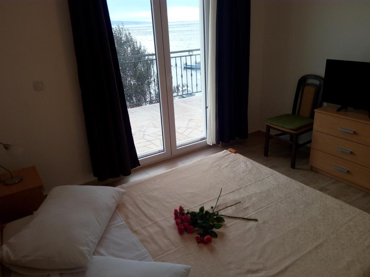 Apartment On The Beach Lokva Rogoznica Εξωτερικό φωτογραφία