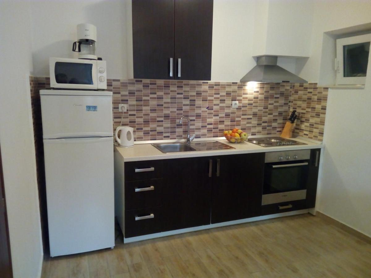 Apartment On The Beach Lokva Rogoznica Εξωτερικό φωτογραφία