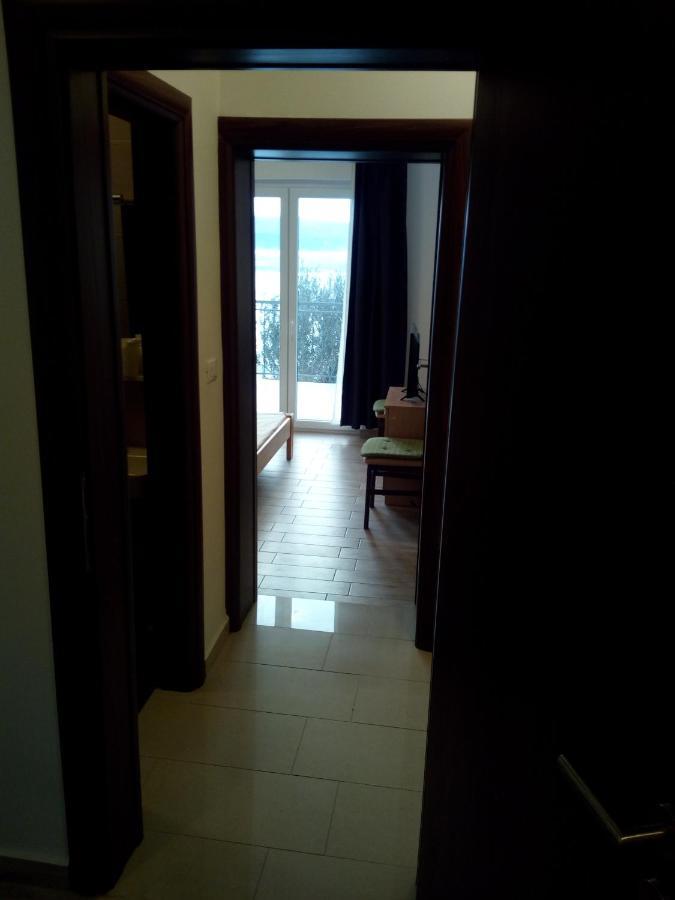 Apartment On The Beach Lokva Rogoznica Εξωτερικό φωτογραφία