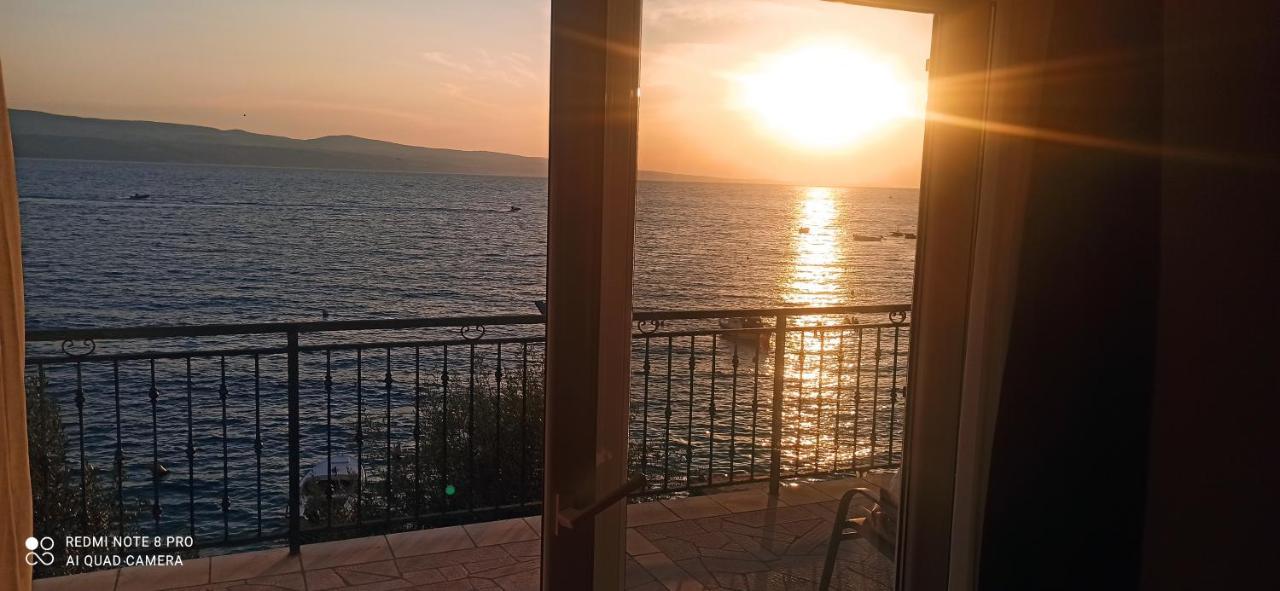 Apartment On The Beach Lokva Rogoznica Εξωτερικό φωτογραφία
